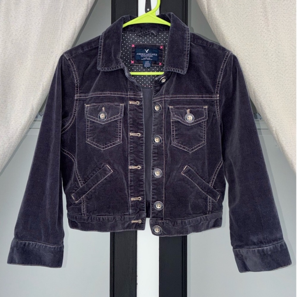 AE - Corduroy Cropped Jacket